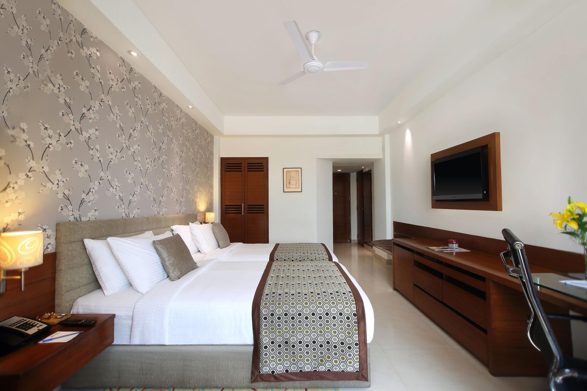 Hotel Maurya Patna Патна Екстериор снимка