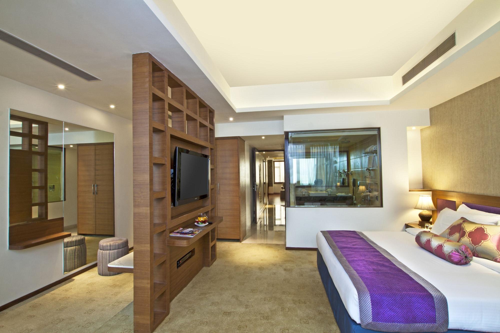 Hotel Maurya Patna Патна Екстериор снимка