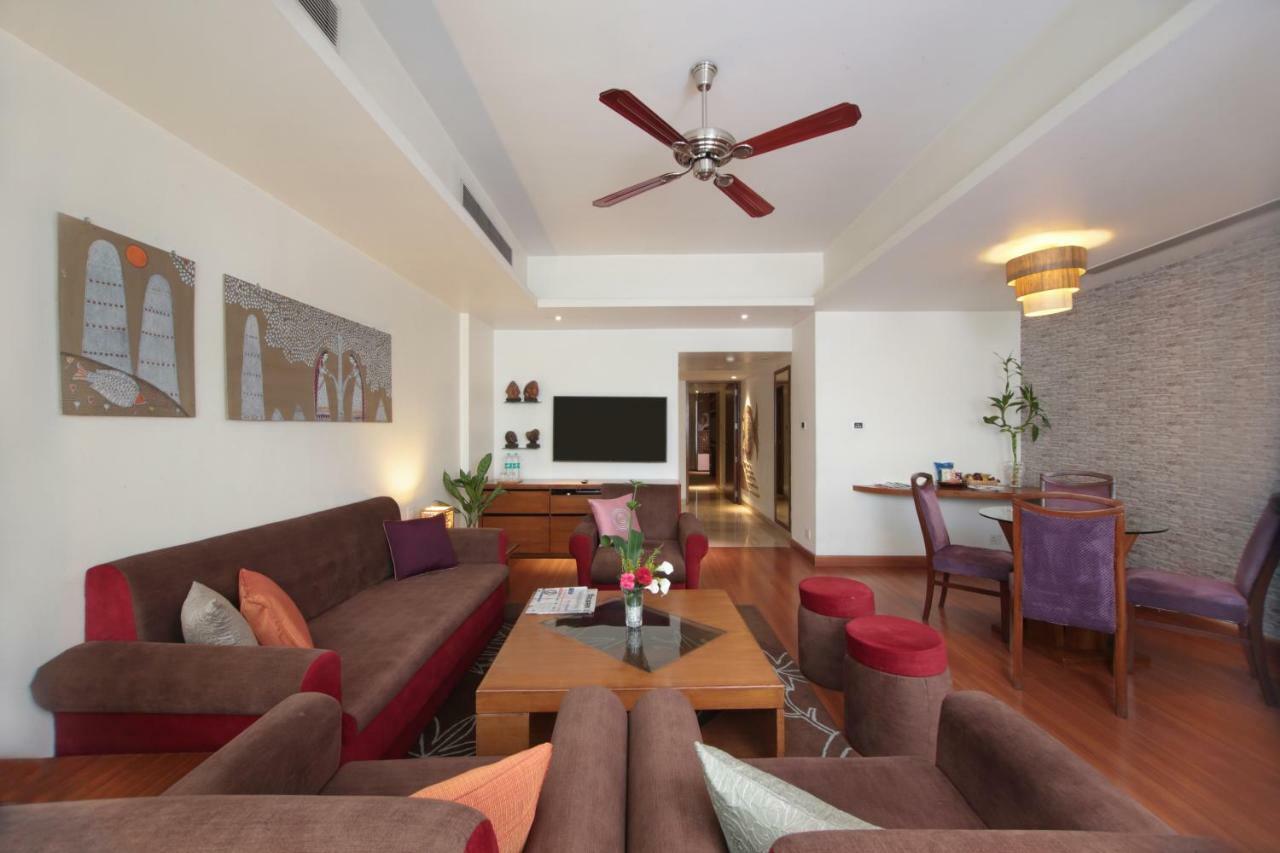Hotel Maurya Patna Патна Екстериор снимка